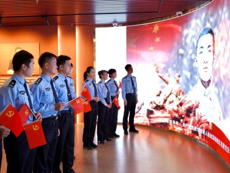 皇岗边检5名民警入选市党群服务中心党史讲解员志愿者培训团