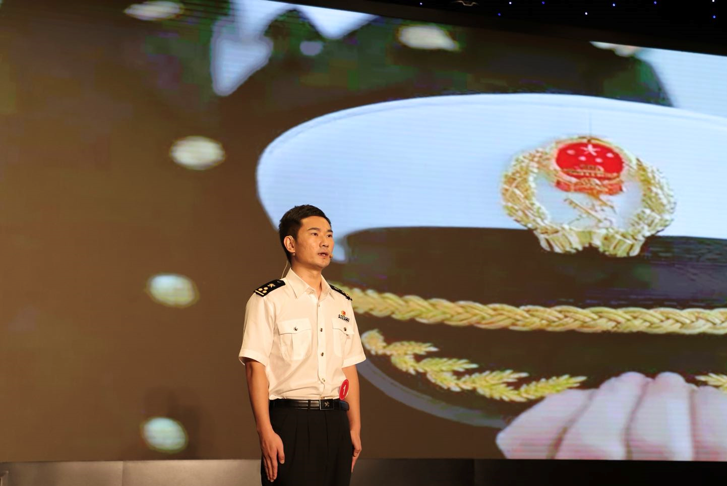 学党史青年阅读“马拉松”，深圳海关热力“开跑”