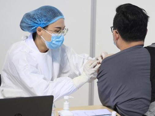 这就是中国速度！全国新冠疫苗单日接种超2000万剂次