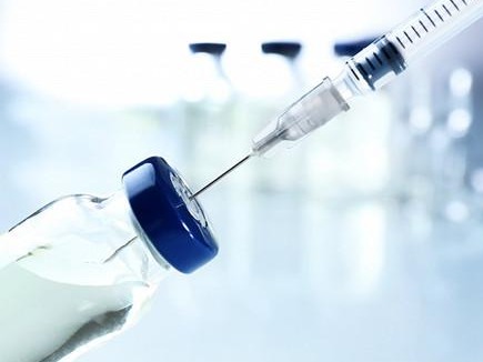 美国支持放弃新冠疫苗专利 全球疫苗股“深蹲”