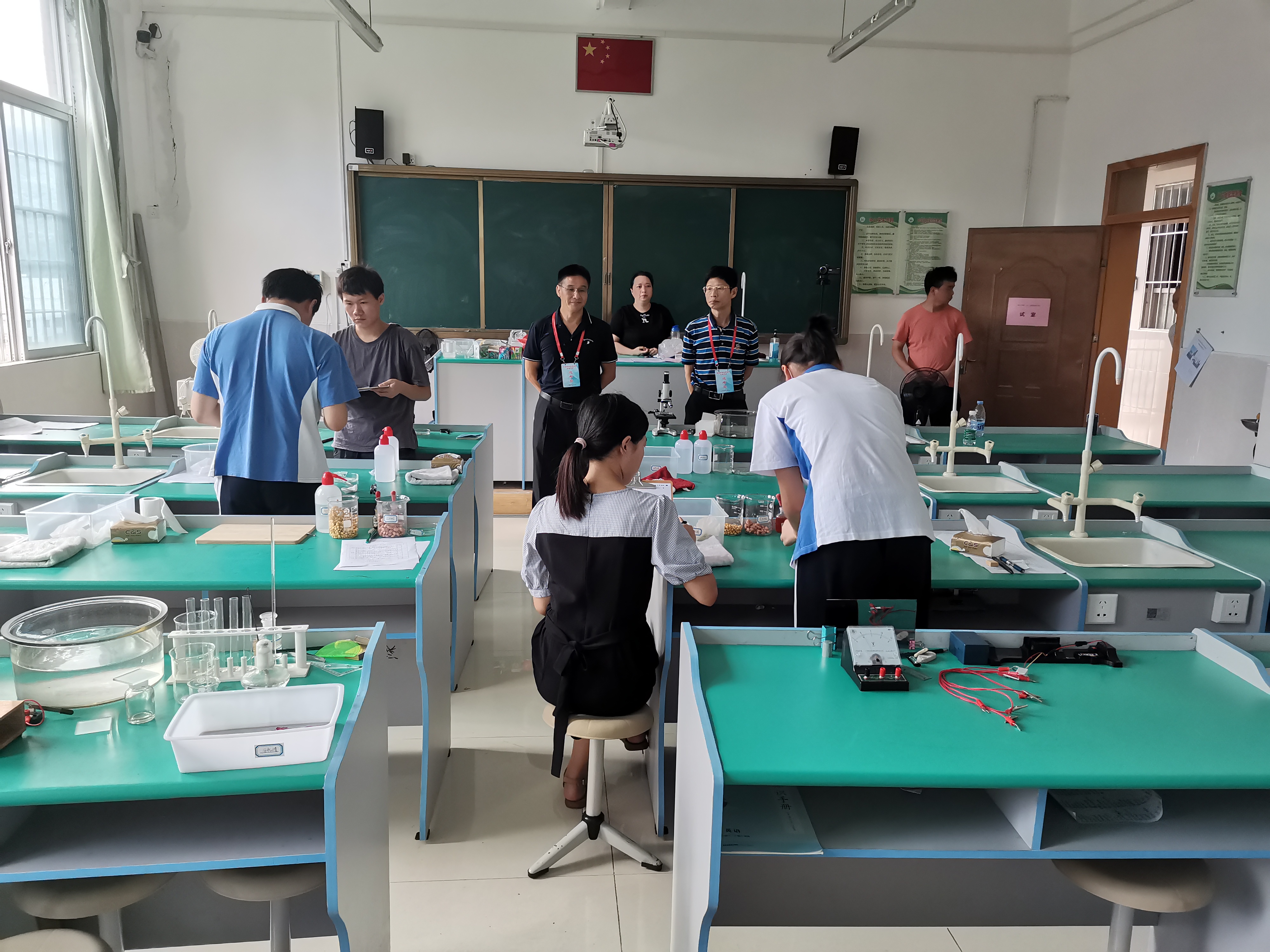 大鹏新区初中实验操作考核结束，成绩将由市招考办公布