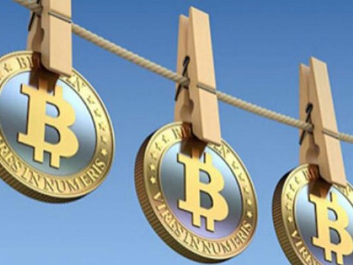 美股收低，道指一度跌超580点！区块链股重挫