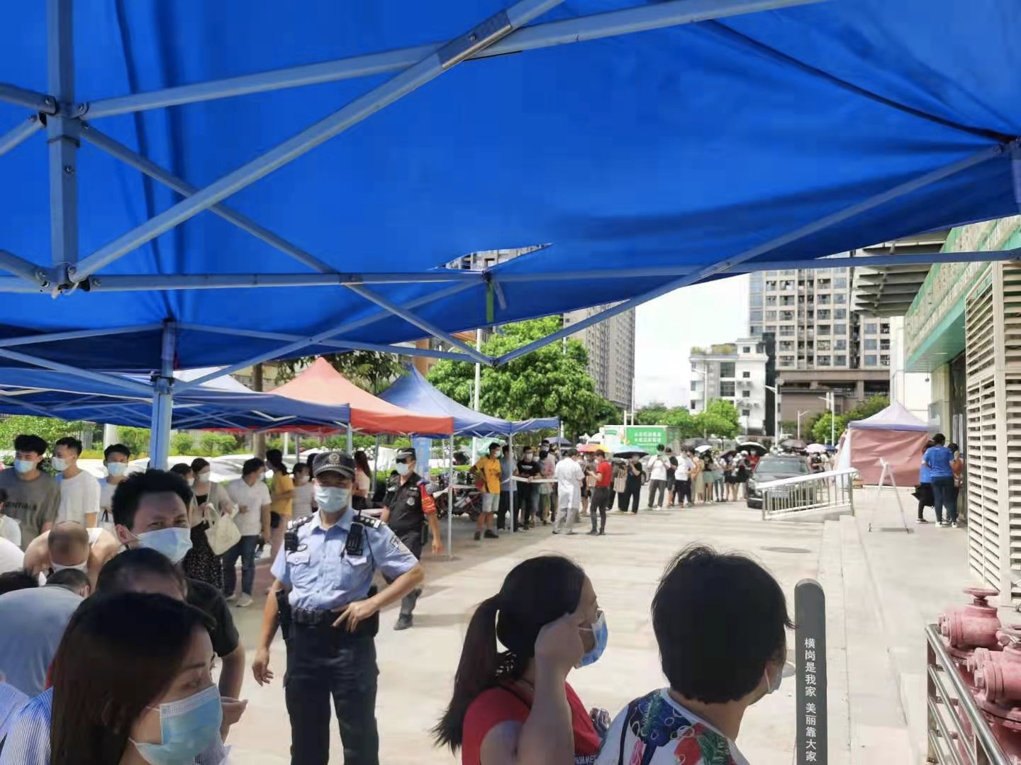 出动4.7万人次警力！龙岗警方以最高标准最严举措保障疫情防控工作