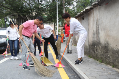 龙田街道全面开展环境卫生集中整治大扫除行动