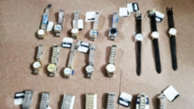“假一赔十”的“名牌手表”是山寨的，成本仅几十元