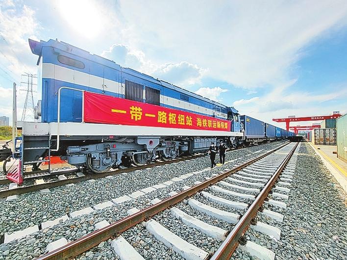 “圳”能开！“湾区号”中欧班列再添新通道