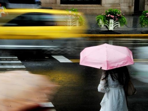 “五一”假期暴雨、冷空气、沙尘暴统统“上线”