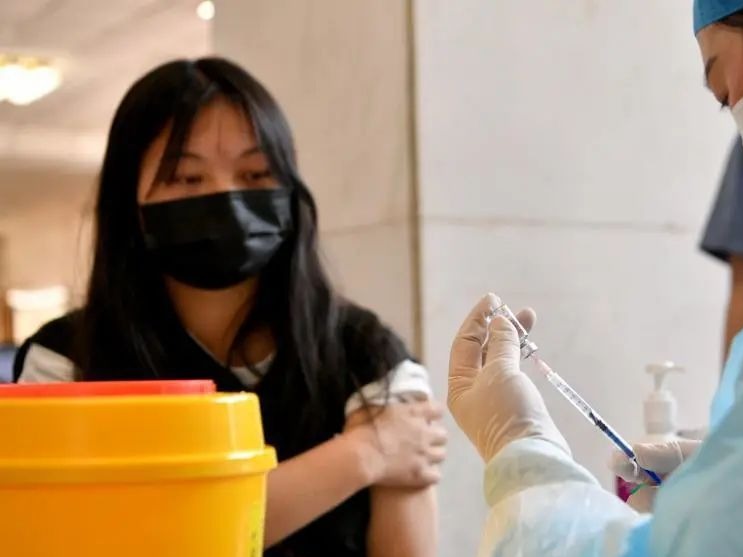 中国国药新冠疫苗，列入世卫组织紧急使用清单！