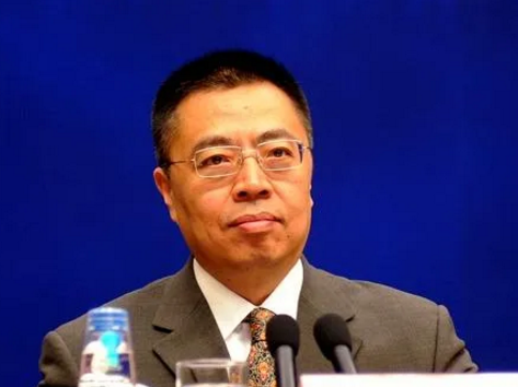这位中国新任WTO副总干事，和美国人“过招”20年，谈判席上妙喻连连