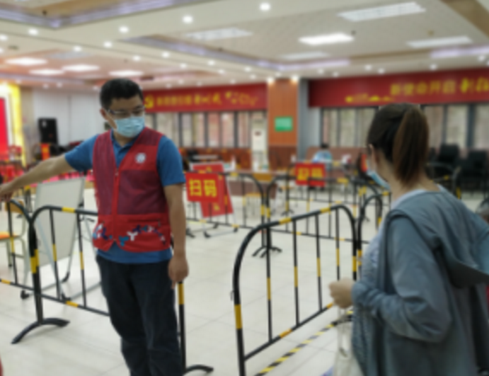 汇聚同心抗疫强大合力！龙岗区200余名精兵强将下沉横岗各社区