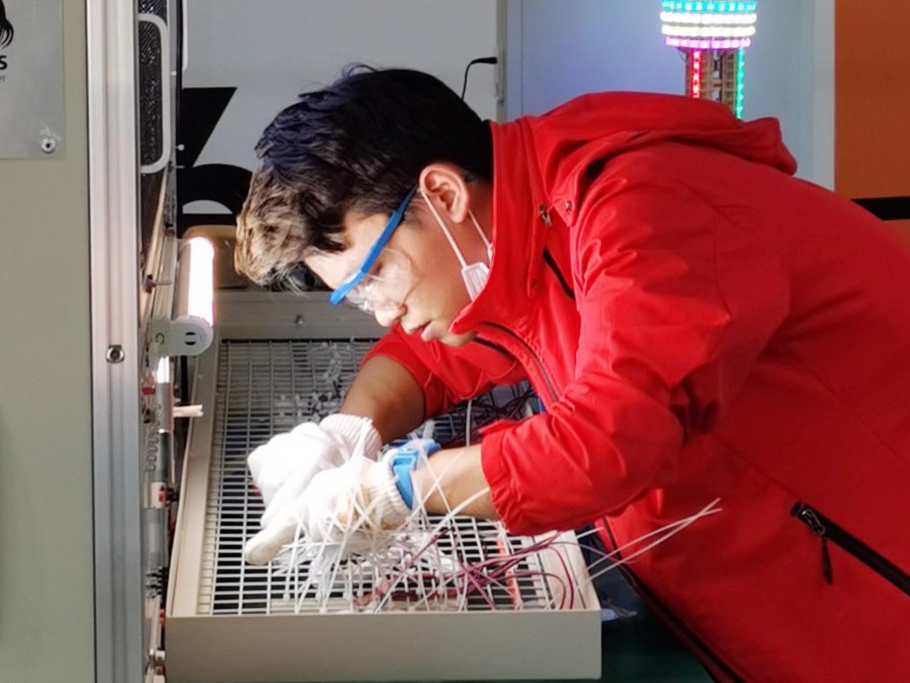 深圳信息学院青年教师陈骏安：传承工匠精神，投身职教事业
