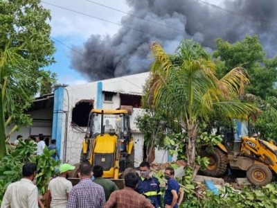 印度西部城市浦那一工厂发生火灾，已致12人死亡5人失联