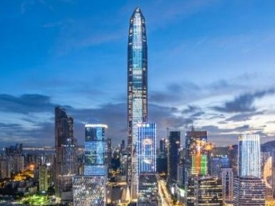 深政观察 | 有人吐槽深圳左手揽人才、右手“收紧”落户政策，听听专家怎么看