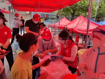 公明纪工委严监督压责任助力疫情防控  