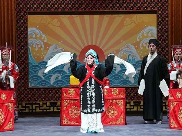 上海纪念尚小云诞辰120周年，尚派艺术传人和家人都来了