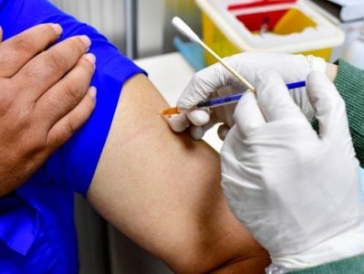 东莞：中考时间不变，考务人员须100%接种疫苗