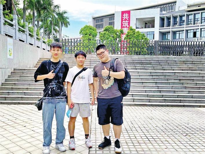 学个小技能、减肥、去外面的世界看看……宝安中学学子高考后的“小目标”
