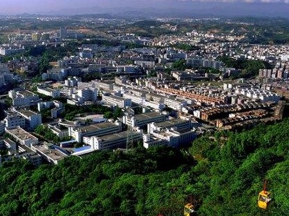 身边党员 一线先锋 | 张育彪：“年轻的老书记”一直在基层