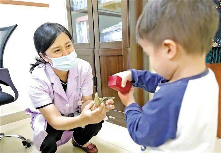 宝安打造残疾儿童康复服务示范点：不爱说话的孩子能说短句了