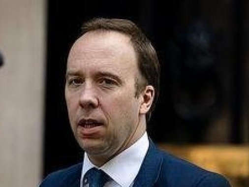 雇情人当高级顾问，英国卫生大臣马特·汉考克宣布辞职