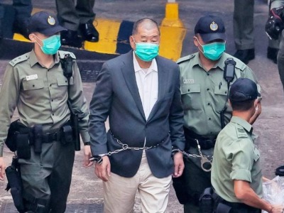 黎智英涉嫌违反香港国安法案押后至下月再审