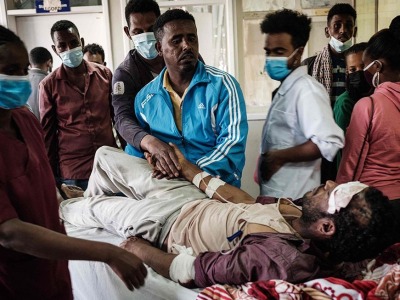外媒：埃塞俄比亚北部一集市遭空袭，至少50死超100伤 