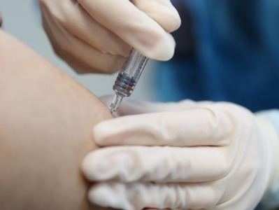 工作组抵达广东指导疫情处置：广州要适当调整疫苗接种时序