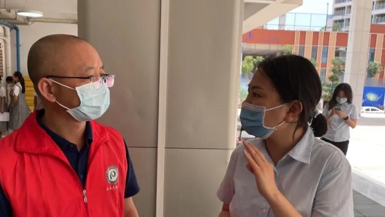 你在高考，我在抗疫，两个考场我们一起“考”！