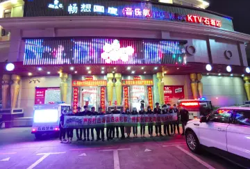 石岩：走进娱乐场所开展禁毒宣传活动