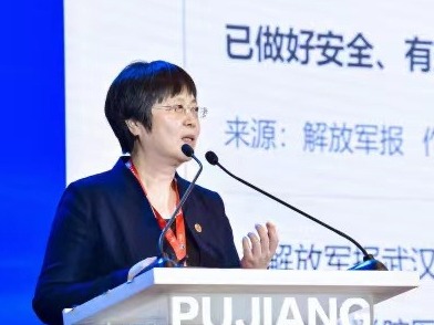 中国工程院院士陈薇：团队正针对新冠病毒南非变异株展开研究