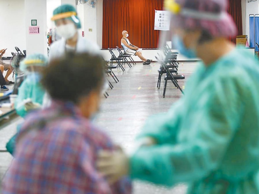 台湾67人接种阿斯利康疫苗后死亡：今日增加18人
