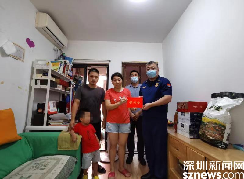 让党史学习教育“暖起来” 龙华区消防救援大队走访慰问辖区困难群众