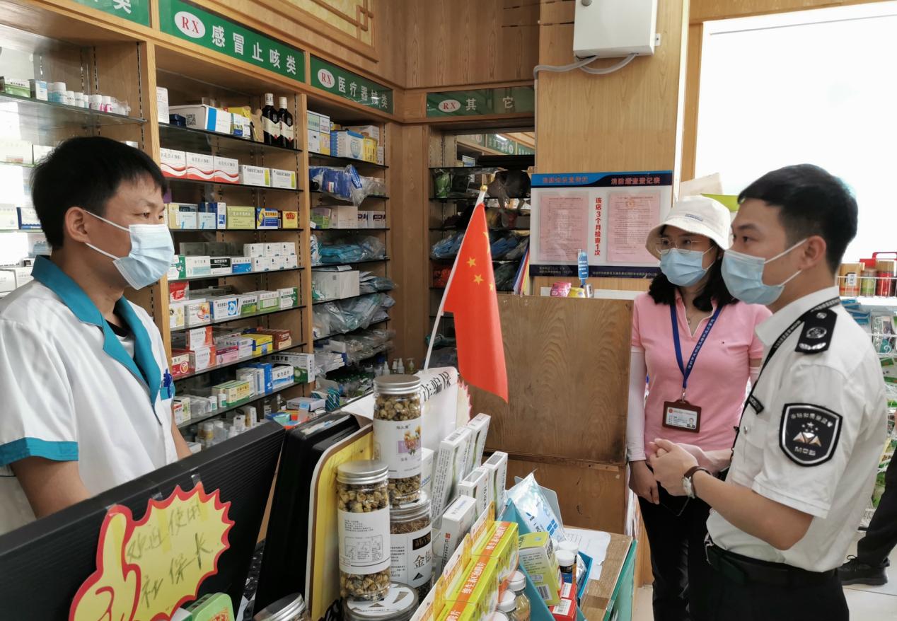 玉塘街道严把市场冷链及药店防控“双防线”              
