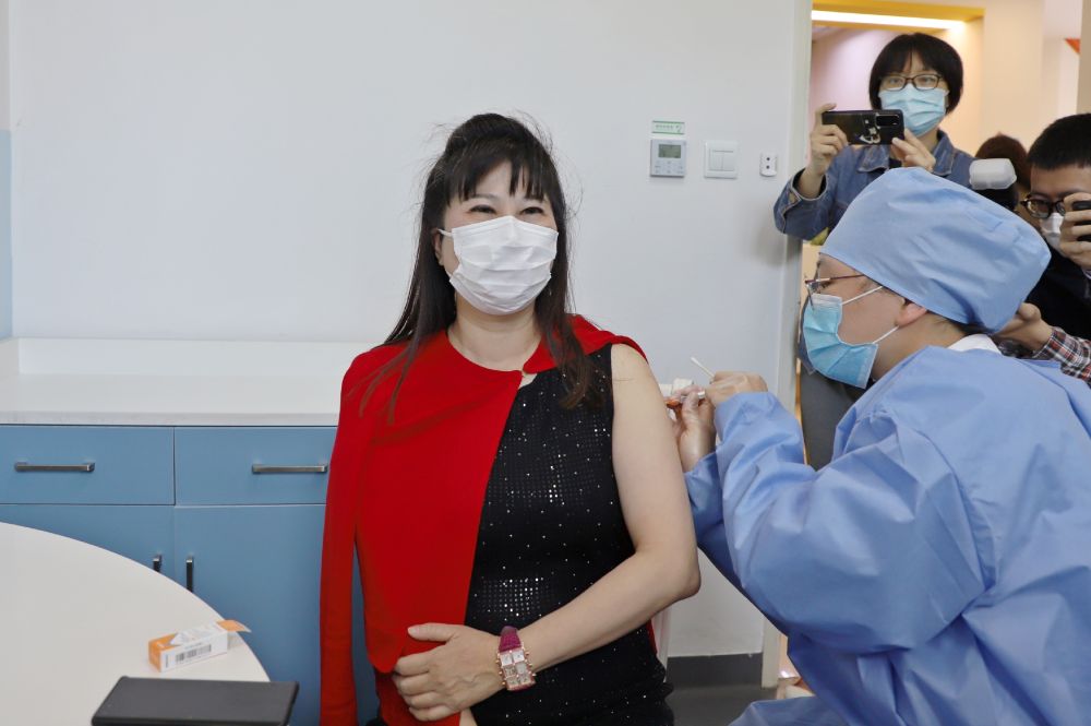 “这两针，打的是安心”——台胞上海疫苗接种记