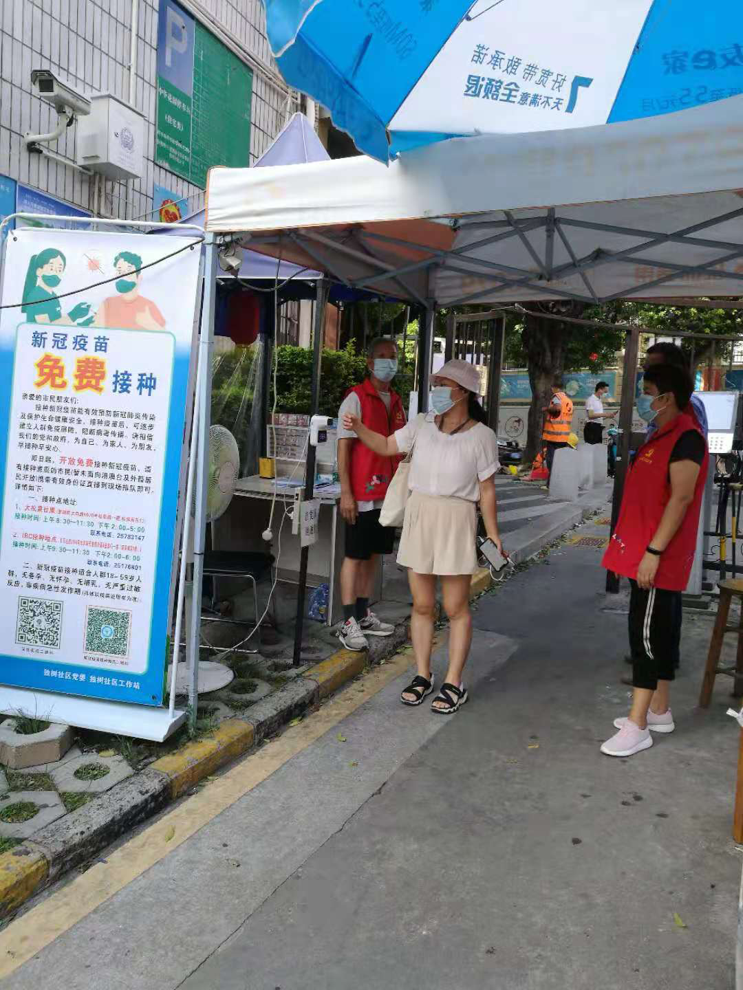 蝶变东晓丨学史力行践初心 东晓街道“银发党员”投身战疫一线