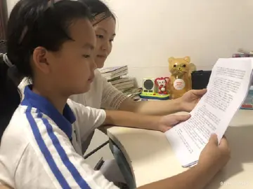 用故事和声音献礼建党一百周年 薯田埔社区举办“党史耀我心”亲子阅读打卡活动  