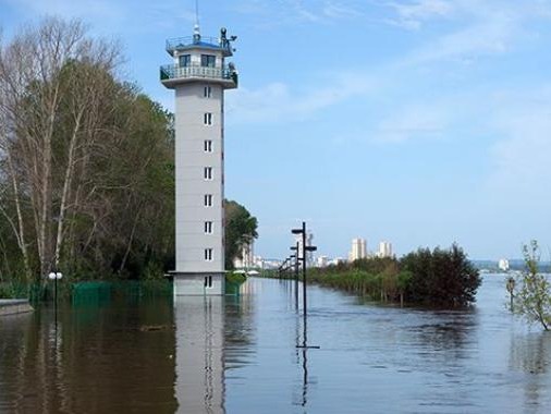 水利部：预报嫩江仍有洪水，将适当加大尼尔基水库下泄流量