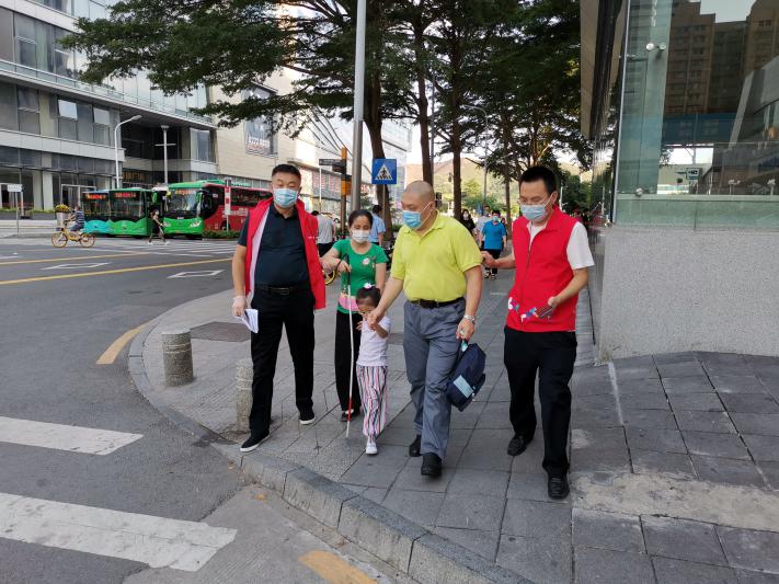 深圳罗湖纪检监察人当好疫情“大考”下的“三员”