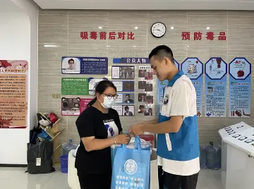 光明街道“指尖+”禁毒反邪课堂深入人心              