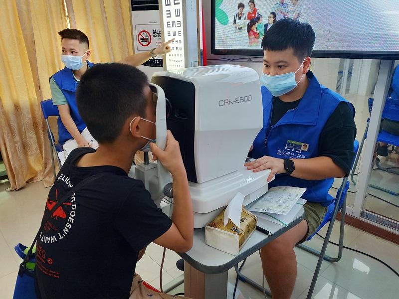 “心灵守护”青少年视力筛查活动——笋岗社区“我为群众办实事”系列
