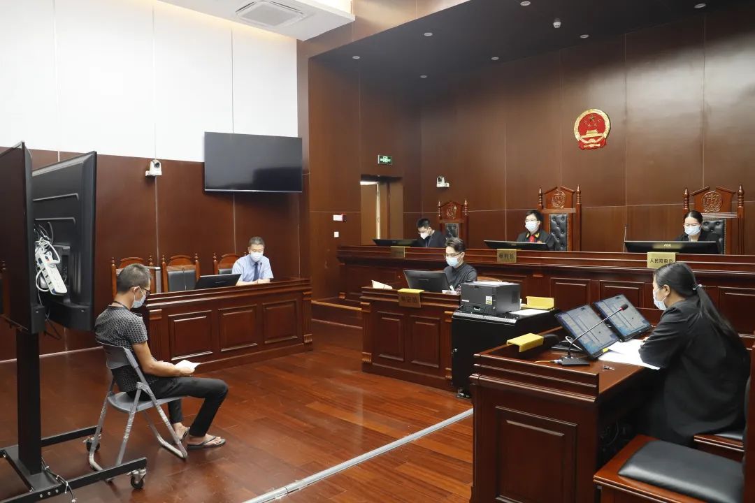 我为群众办实事｜邀请消防指战员旁听庭审 普法教育“零距离”