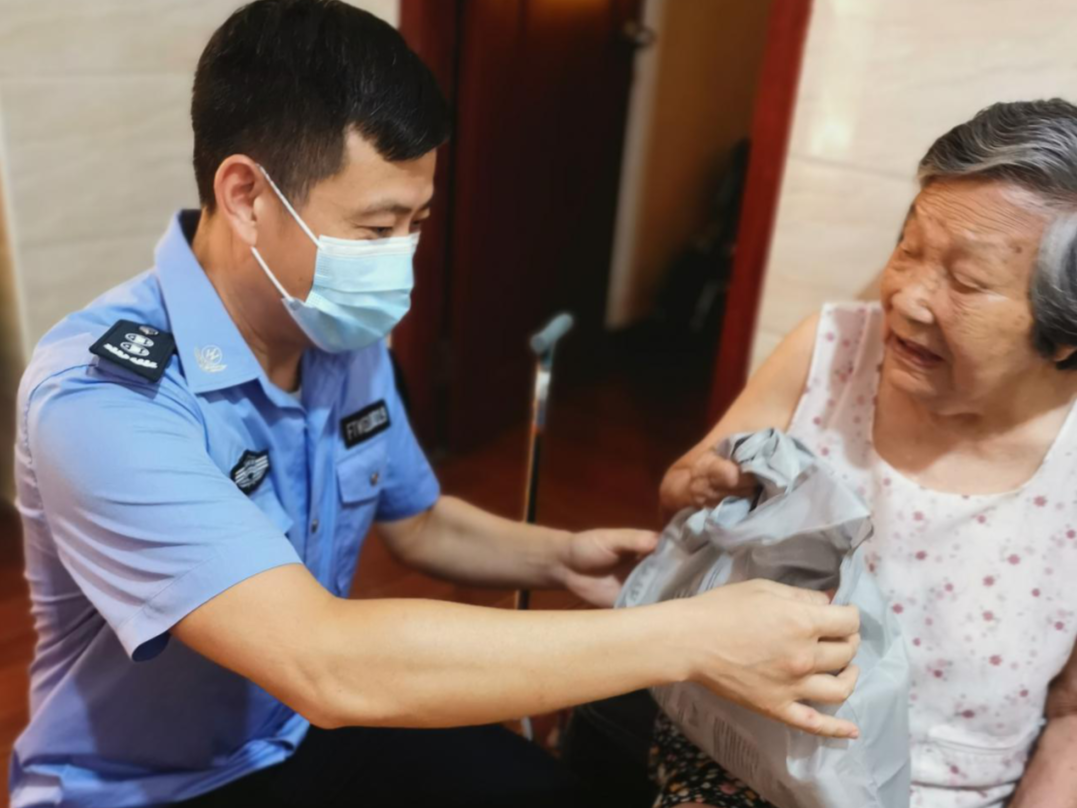 独居老人有专属网格员啦！福田创新推出独居老人网格服务 