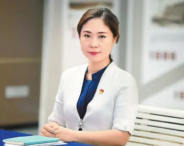 优秀党务工作者翁娜：助企业实现77项业务“零跑动”办理