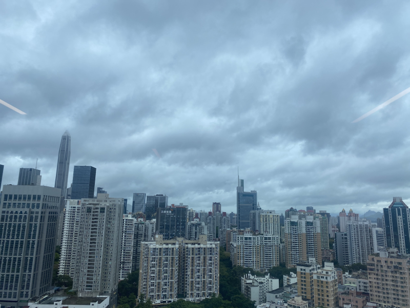 今年首个台风蓝色预警信号生效，台风“查帕卡”“烟花”将海上共舞