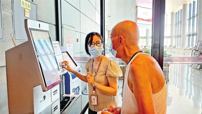 宝图：我们回来了！——闭馆15天后宝安图书馆开馆首日探访