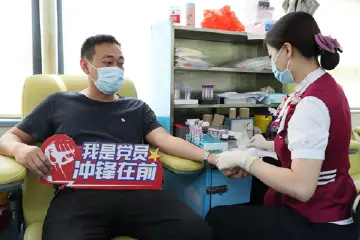 我为群众办实事 暖心献血铸初心 公明街道组织干部职工献血13700毫升
