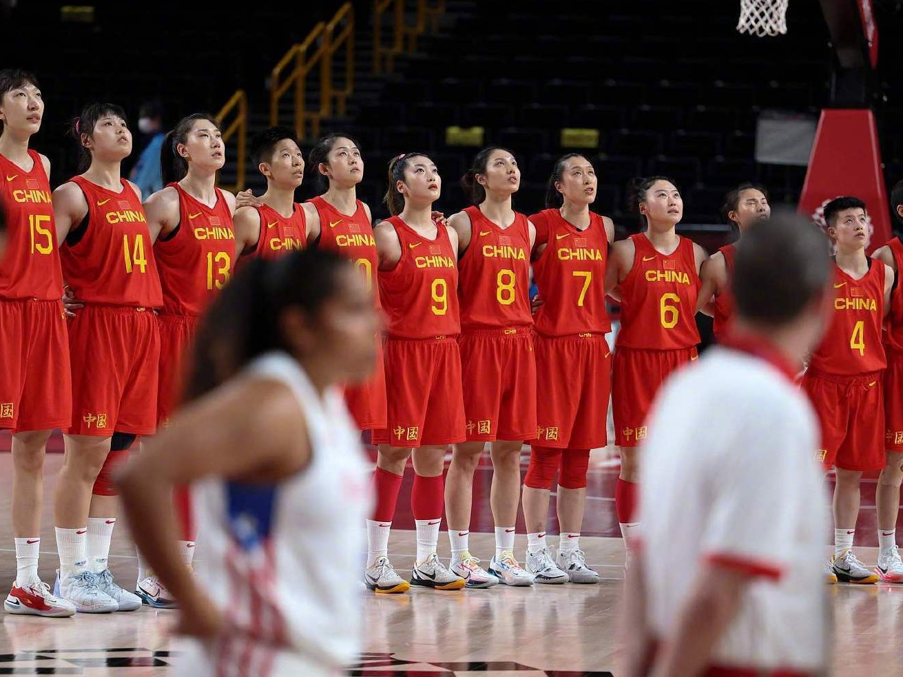 42分大胜对手！中国女篮奥运首战告捷