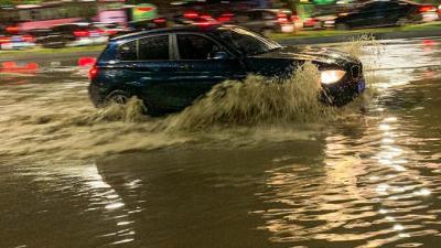 河南新乡遭遇极强降雨 47万余人受灾