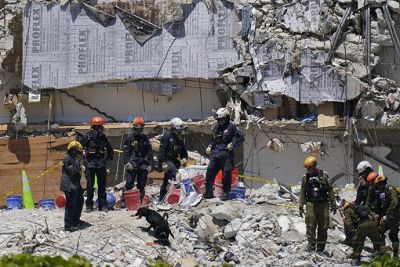 美国迈阿密大楼倒塌事故6名搜救队员确诊新冠肺炎