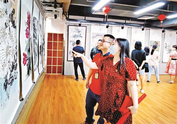 “时代风采——宝安企业美术书法作品展”开幕